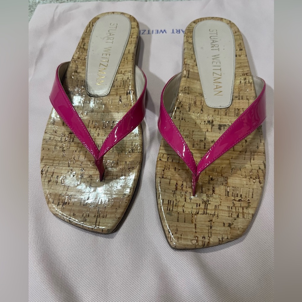 Stuart Weitzman pink flipflop thong sandal size 8.5